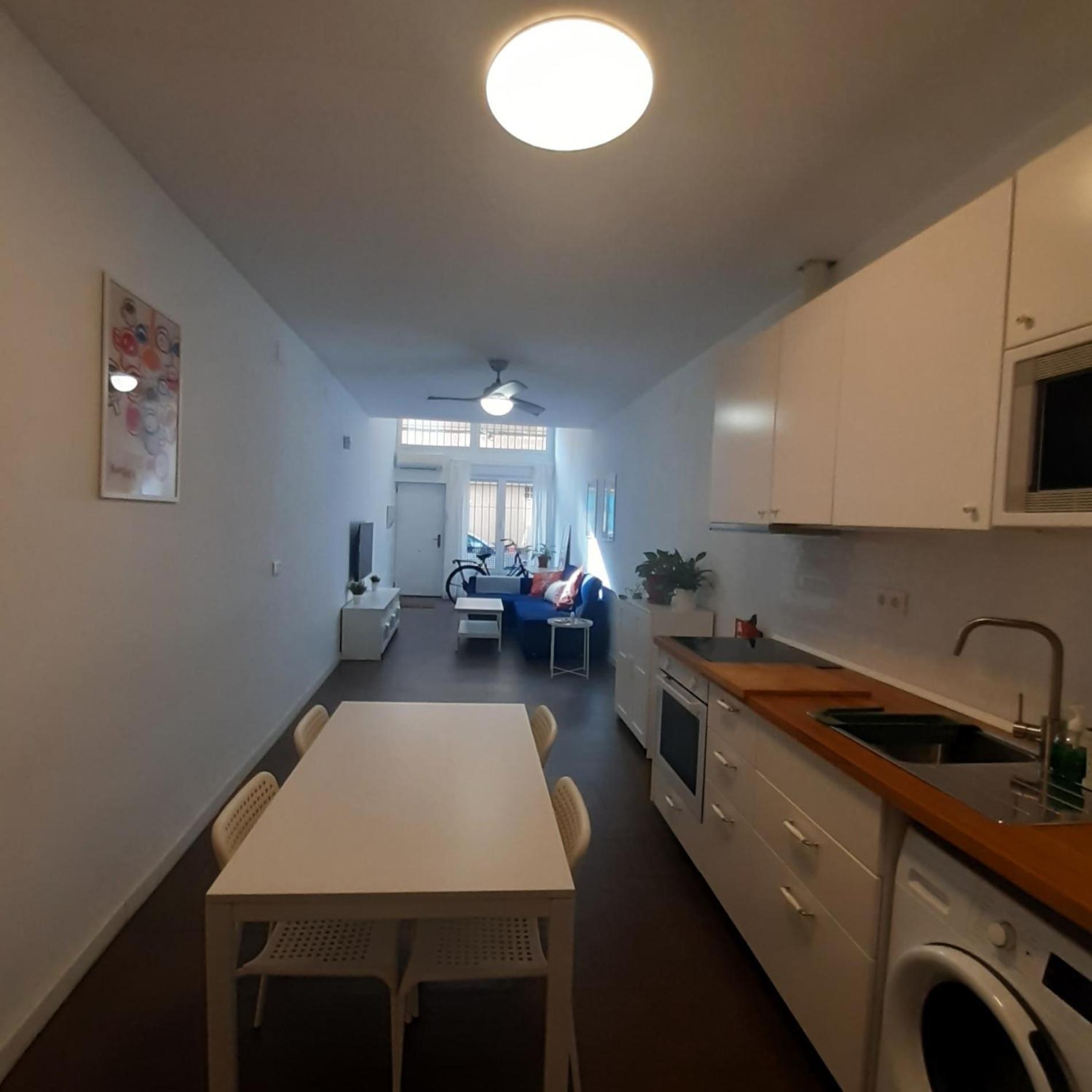 La Caramba Amplio Apartamento En La Playa Малага Екстериор снимка