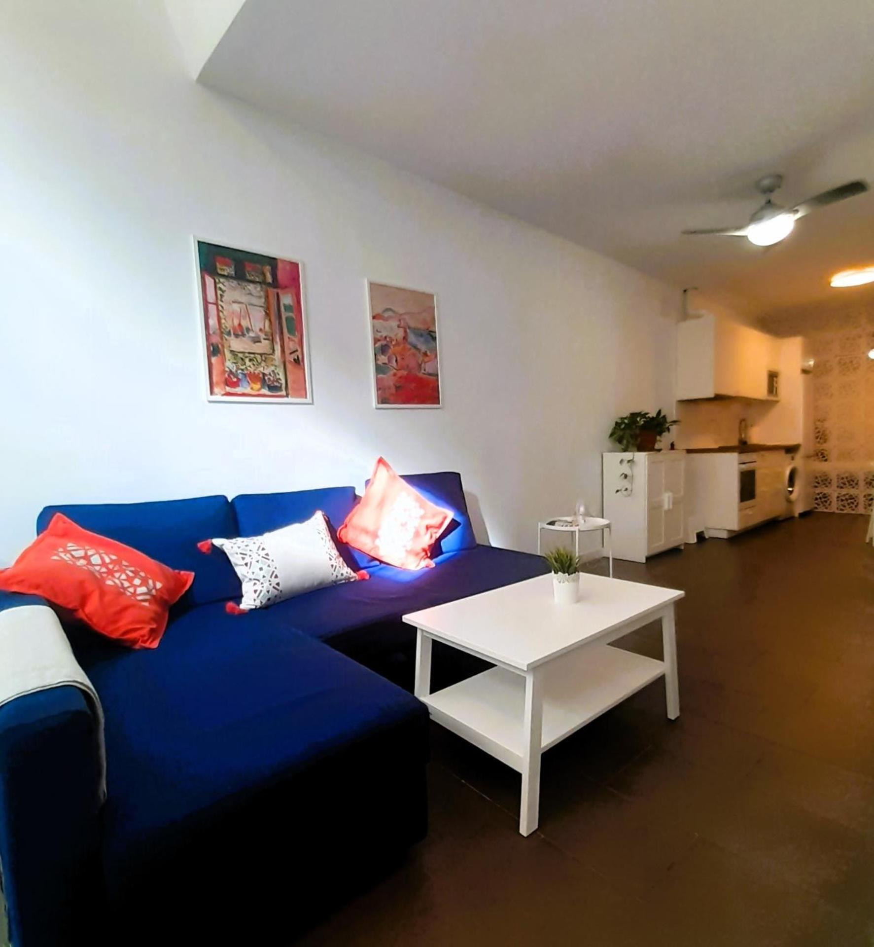 La Caramba Amplio Apartamento En La Playa Малага Екстериор снимка